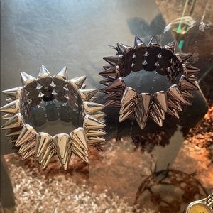 Bundle of 2 plastic stretchy spike bracelets!